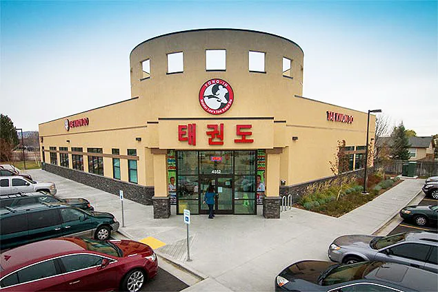 Yong-In Master Lee's Tae Kwon Do